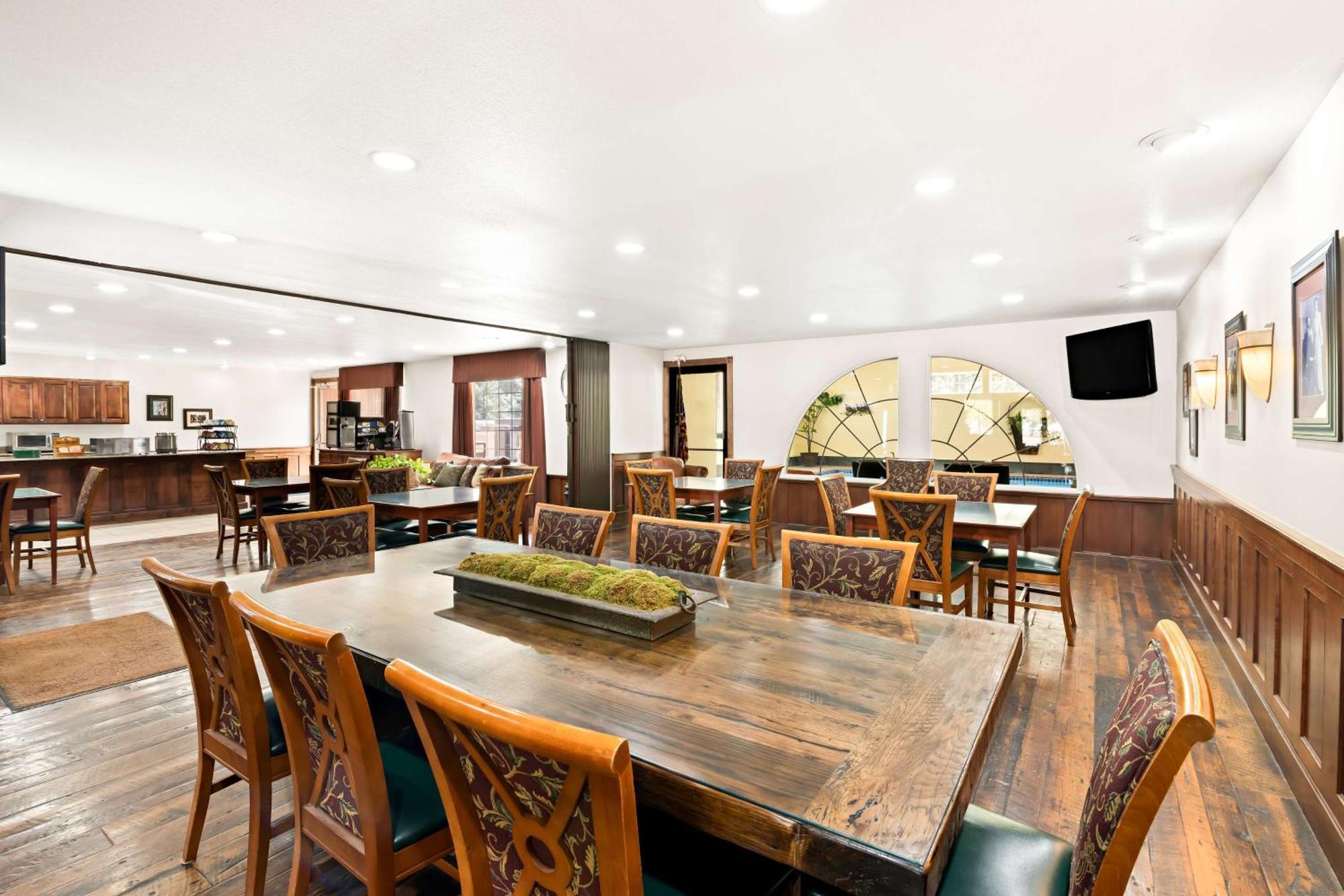 Best Western Newberry Station La Pine Ngoại thất bức ảnh