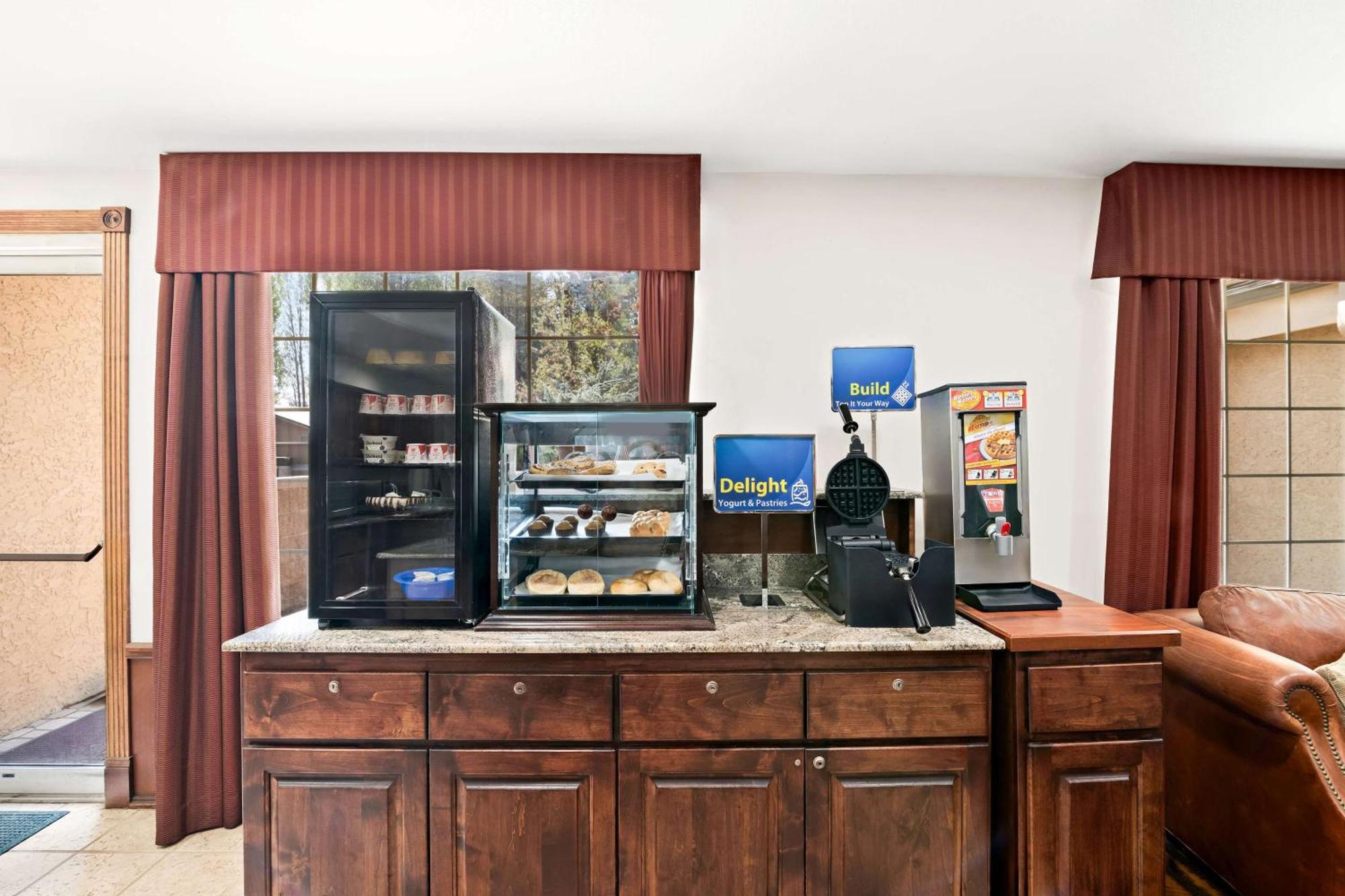 Best Western Newberry Station La Pine Ngoại thất bức ảnh